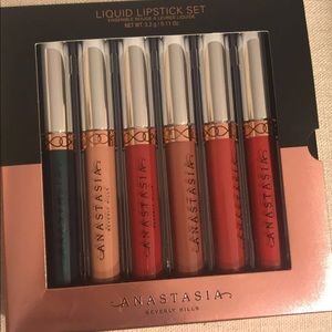 Liquid Lipstick Set! New! Exclusive!
